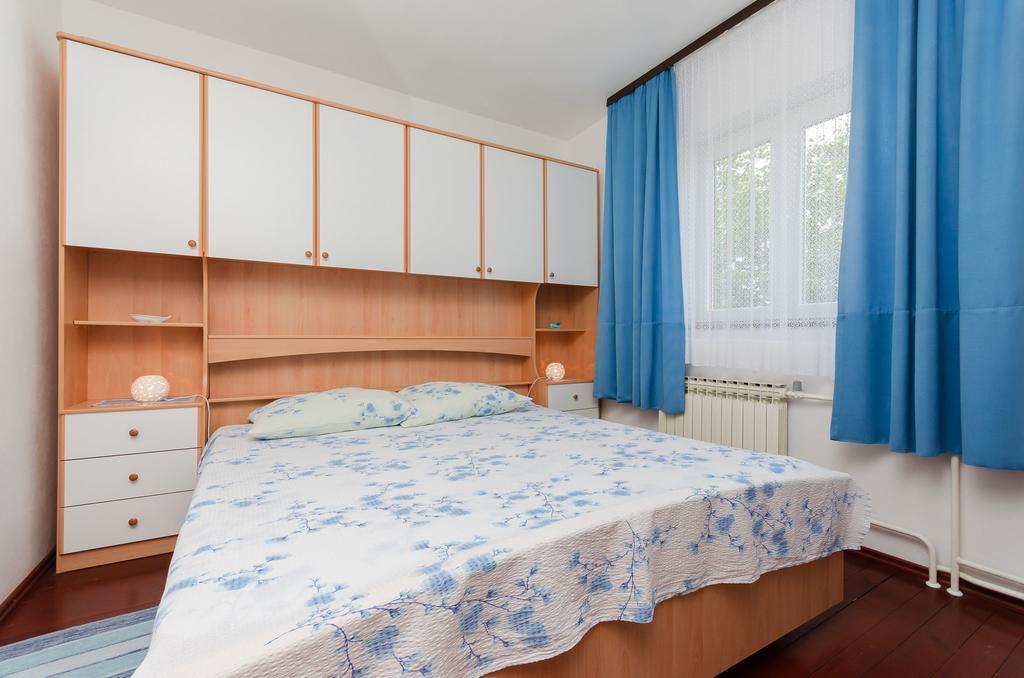 Apartment Bozena ปูนัต ภายนอก รูปภาพ