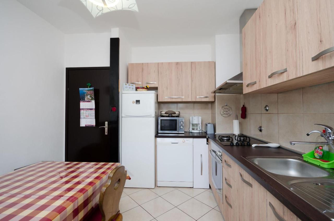 Apartment Bozena ปูนัต ภายนอก รูปภาพ